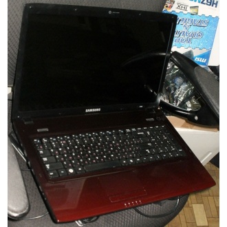Ноутбук Samsung R780i (Intel Core i3 370M (2x2.4Ghz HT) /4096Mb DDR3 /320Gb /ATI Radeon HD5470 /17.3" TFT 1600x900) - Первоуральск
